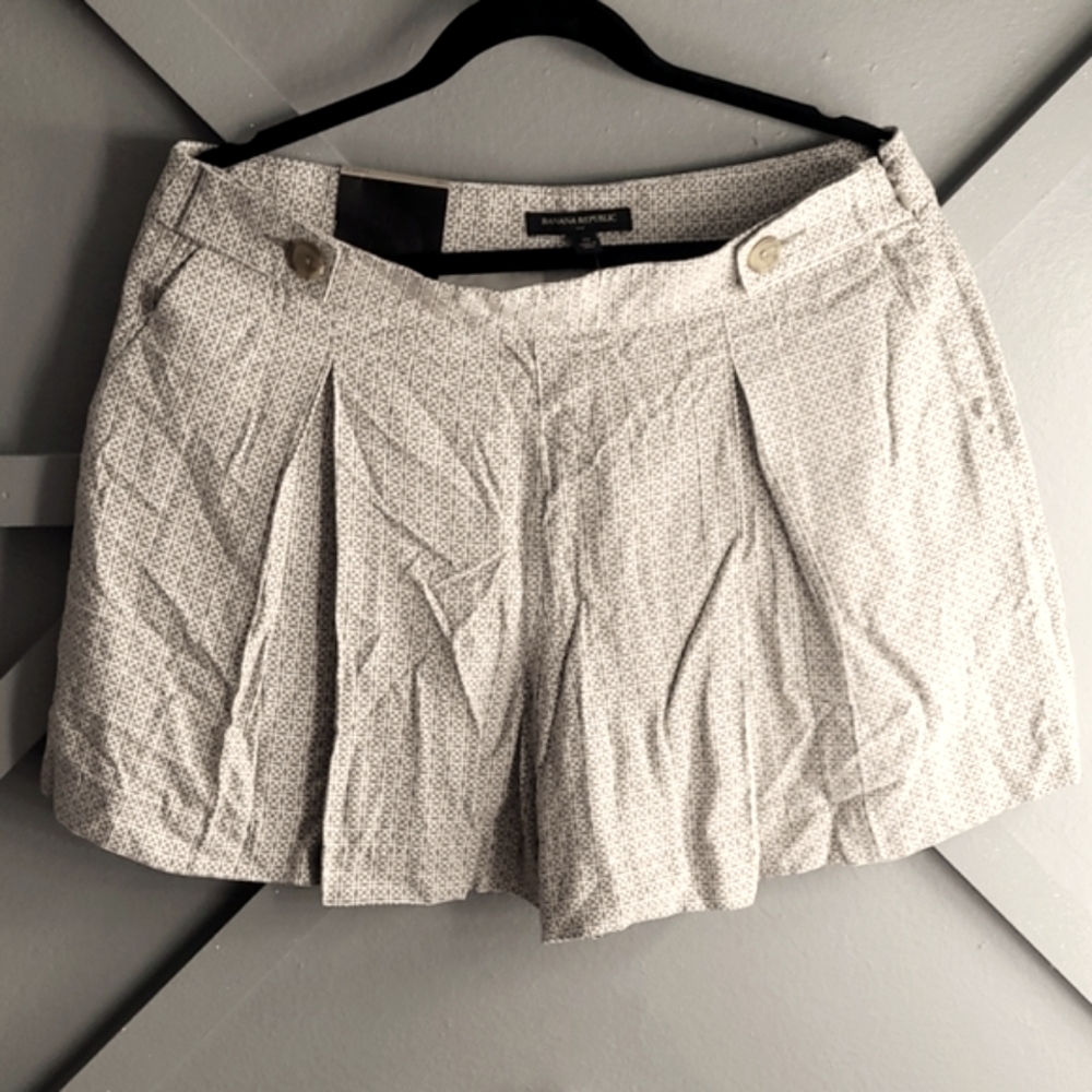 Banana Republic Skort